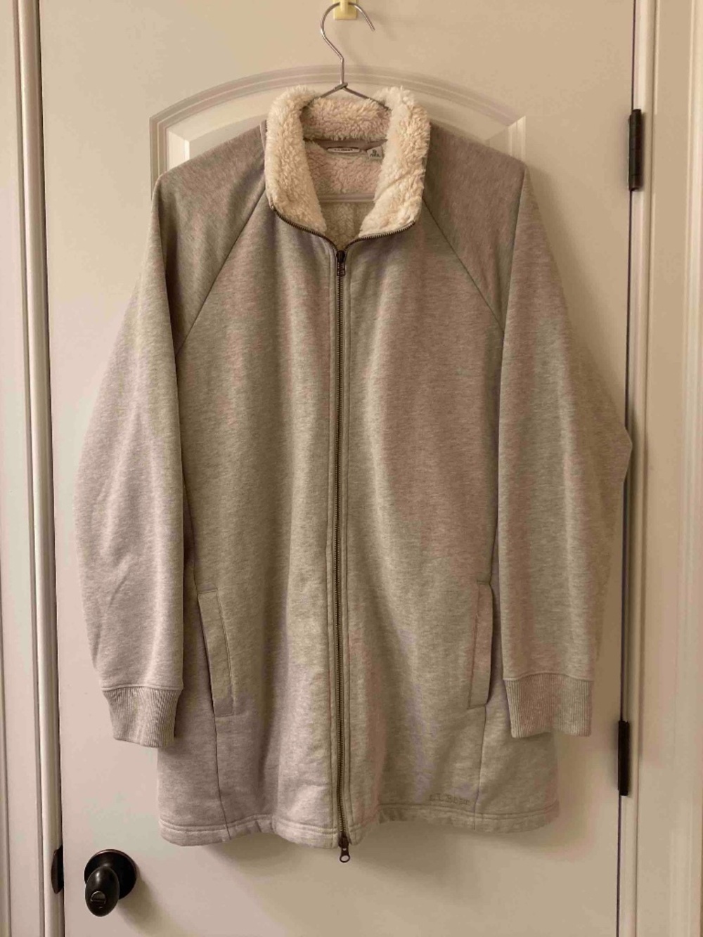 LL Bean Sherpa-lined zip sweatshirt/jacket